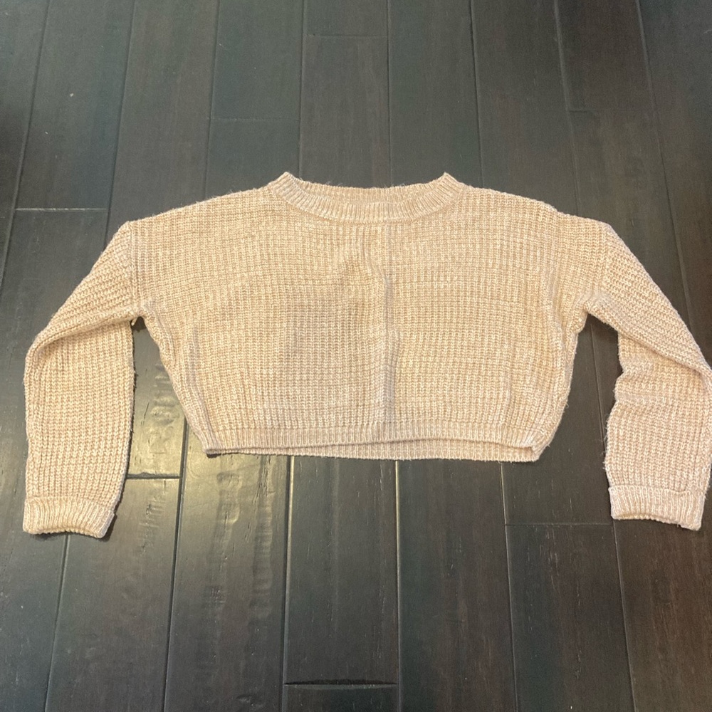 Forever 21 baby pink cropped sweater